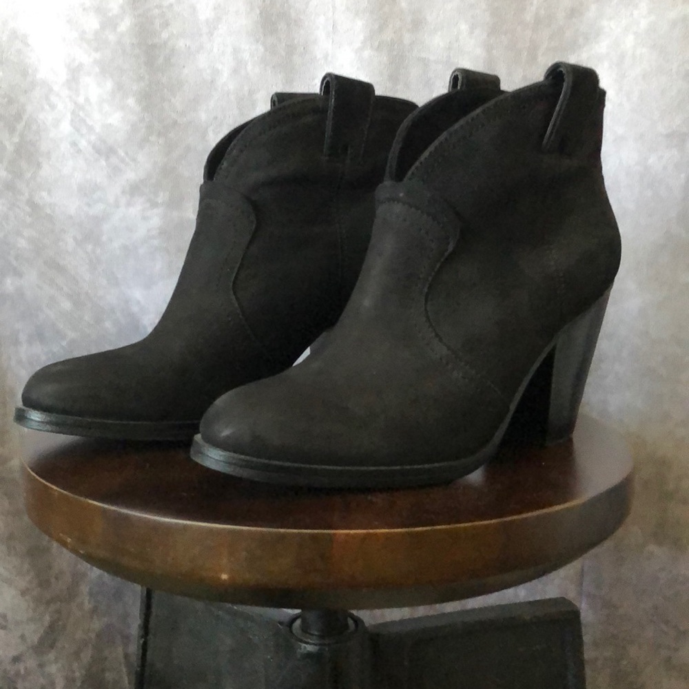Vince Camuto Ankle Booties